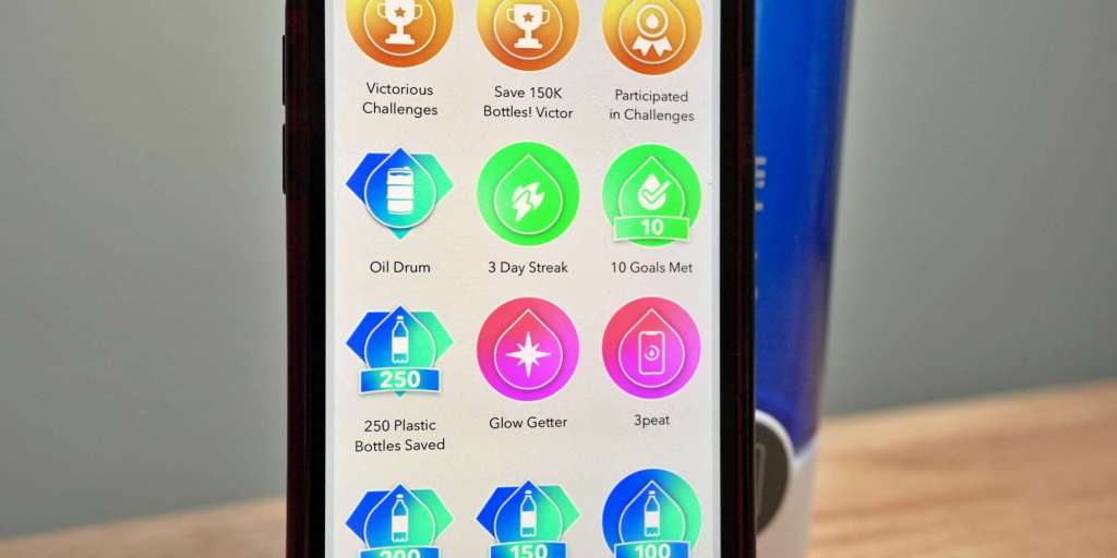HidrateSpark TAP Apple Smart Bottle App Badges
