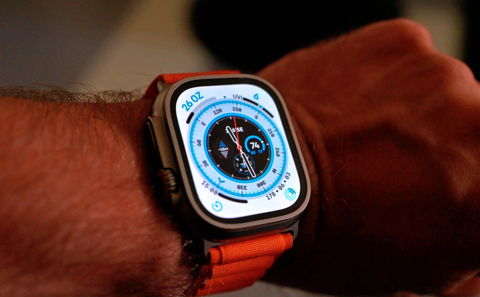 Apple Watch Ultra Screen