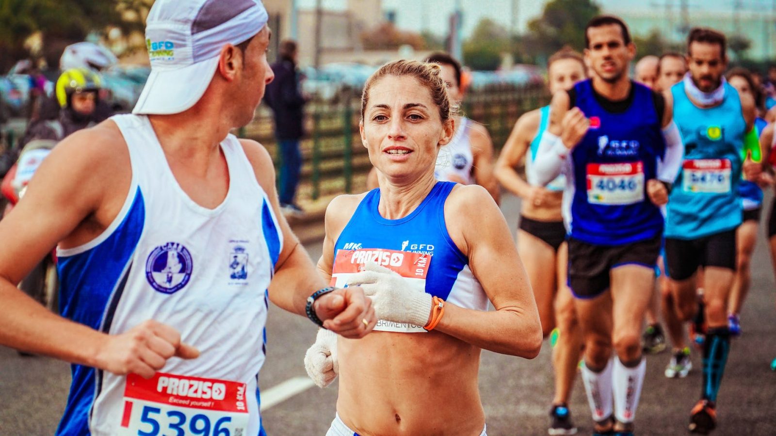 people running